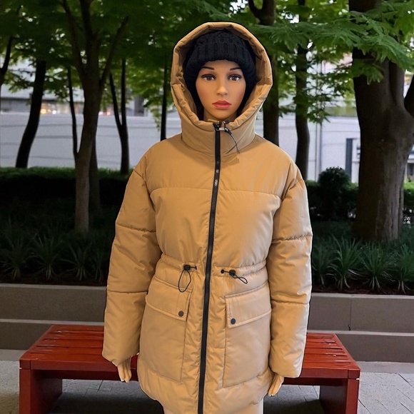 Puffit Hooded Puffer Jacket With Large Pockets. NWT. - Picture 2 of 11